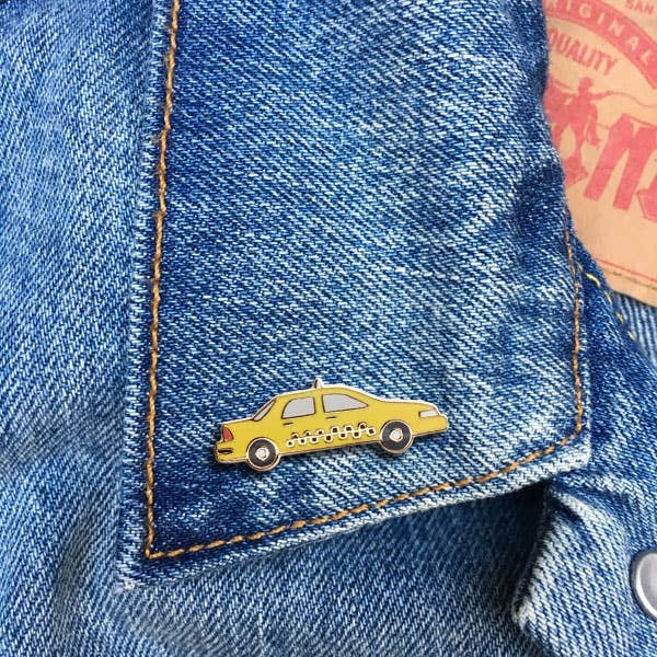 NY Taxi Pin - Image 2